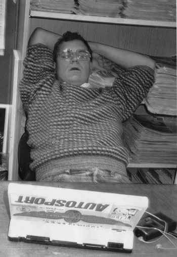 joe-asleep-in-office_2